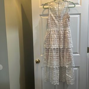 Beautiful lulu’s white dress